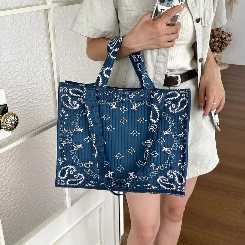 Böhmische Künstlerische Vintage-Blumenmuster-Tragetasche, Damen-Schultertasche, Große Vielseitige Handtasche für Pendeln, Arbeit und Einkaufen – Detail 11