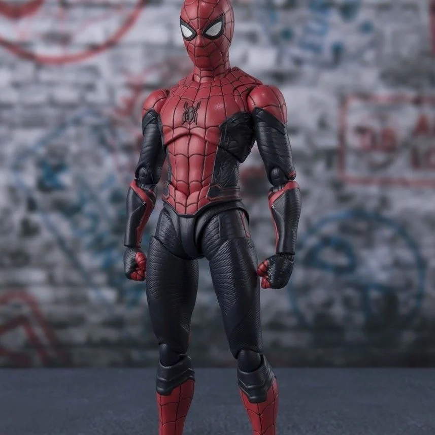 

15cm Marvel Comics Movie Figures Movable Spiderman Far From Home Action Figure Statue Model Doll Collection Toys Gifts
