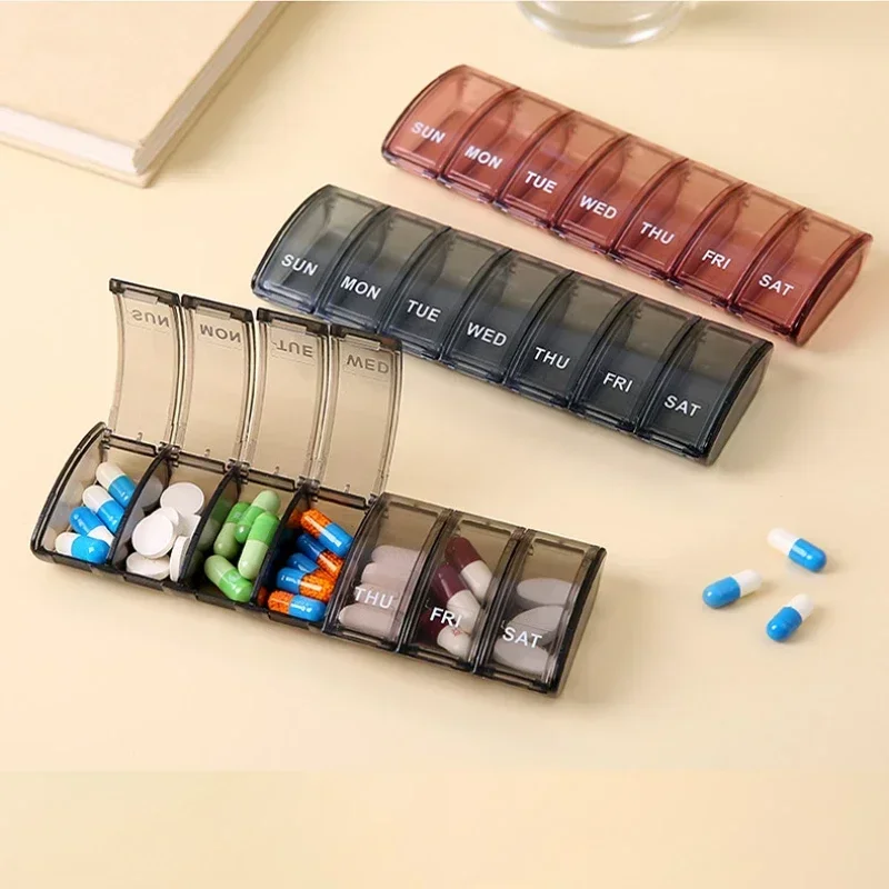 

Portable High Capacity Medicine Box 7 Days A Week Medicine Dispenser Storage Home Pill Box