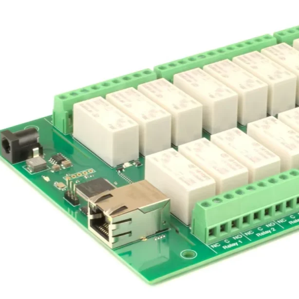 ETH1620 - 20 X 16A Ethernet  Relay Module Development Board