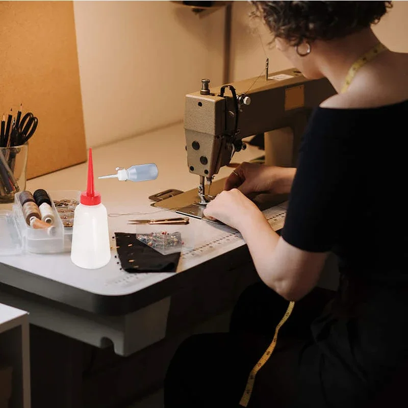 4 ชิ้นรีฟิล PE พลาสติกขวดน้ำมันยาว 30-250 มิลลิลิตรขวดน้ำมันอเนกประสงค์น้ำมันหล่อลื่นภาชนะน้ำมัน