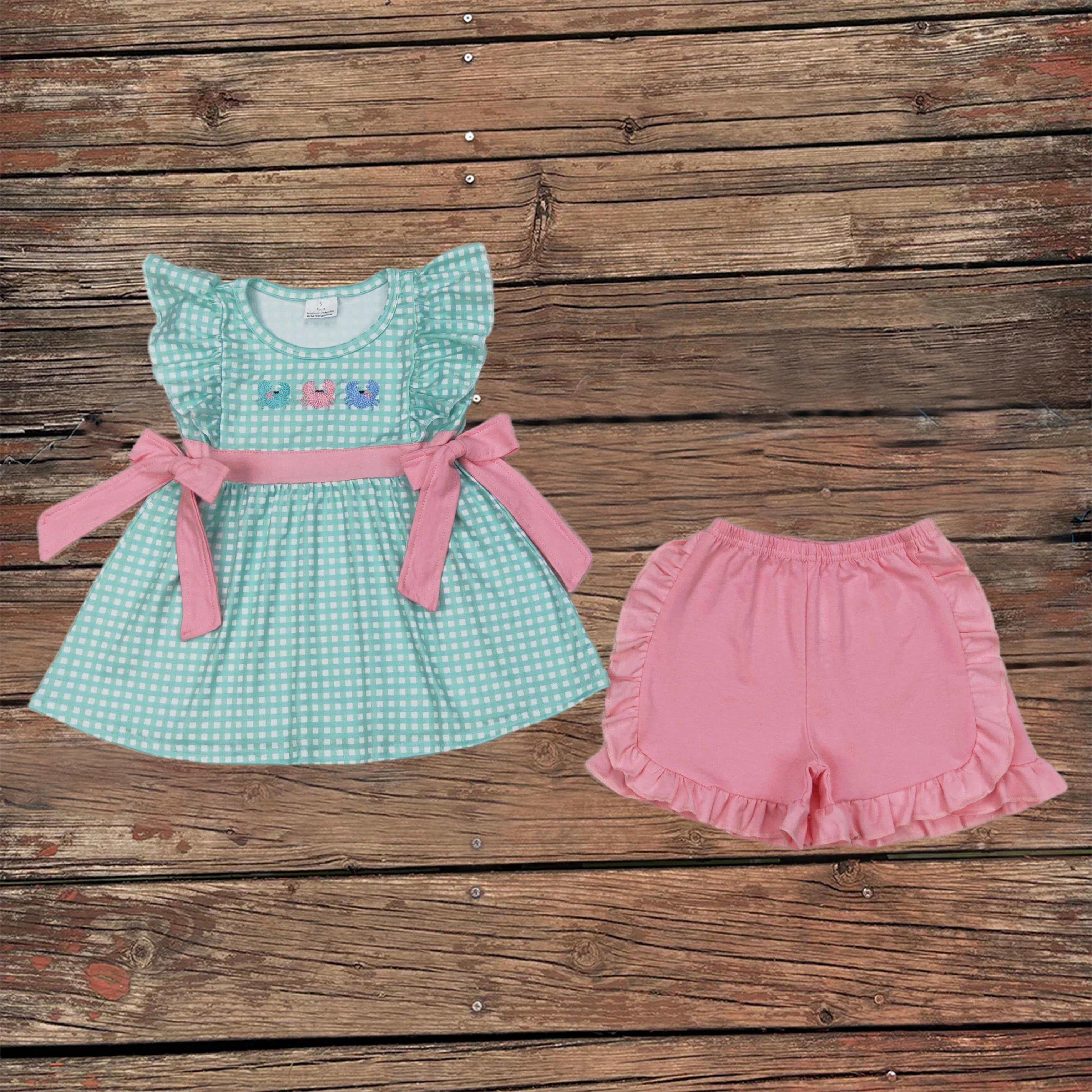 Wholesale Baby Girl Short Sleeves Embroidery Crabs Bows Plaid Tunic Kids Cotton Ruffle Shorts Clothes Set Toddle Children Outfit