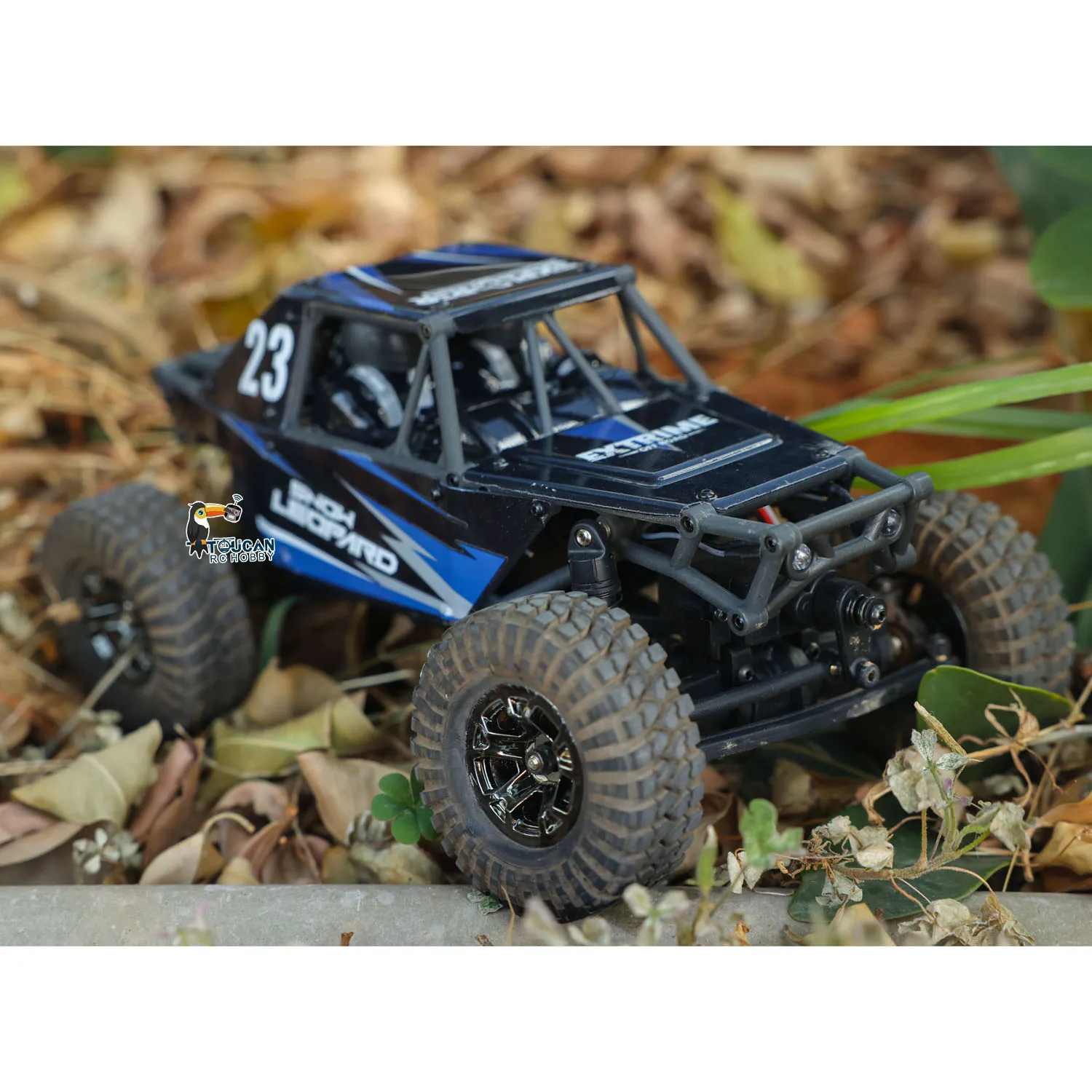 Mainan Mini UdiRC 4WD 1/24 RC mobil Rock, RTR Radio 2.4G Radio kontrol Model kendaraan Off-Road lampu tanpa sikat hadiah Motor