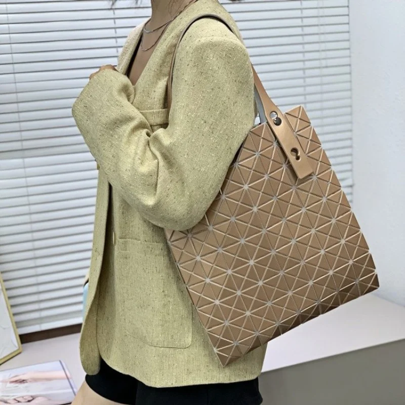 

Designer Ladies Tote Bag Genuine Leather Crossbody Shoulder Handbag Women's Elegant Messenger Purse Classic Luxury