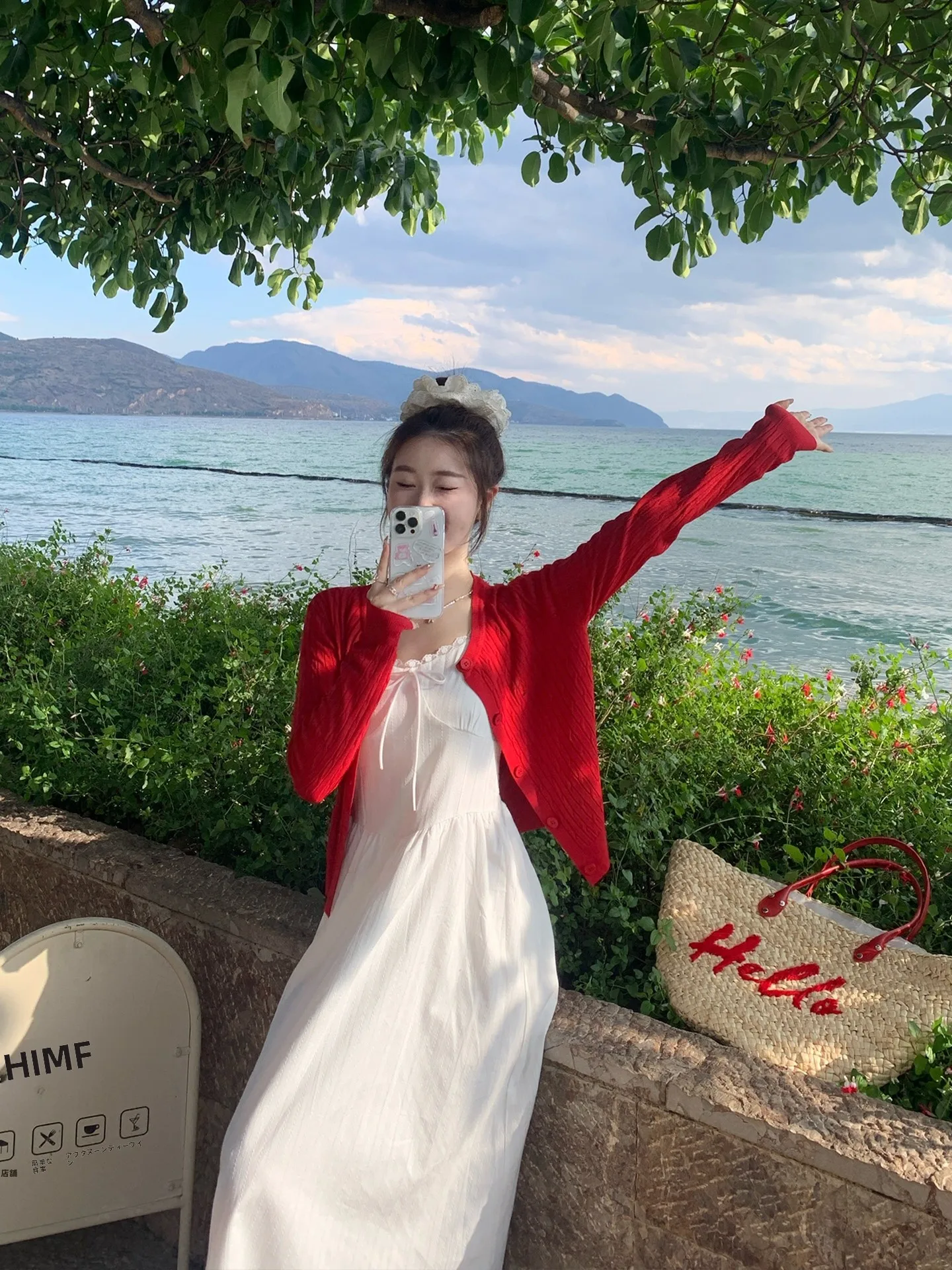 

Красный кардиган из ледяного шелка для женщин, летний, новый стиль, уникальный, красивый, с защитой от солнца, на бретельках, корейский, приталенный, вязаный.