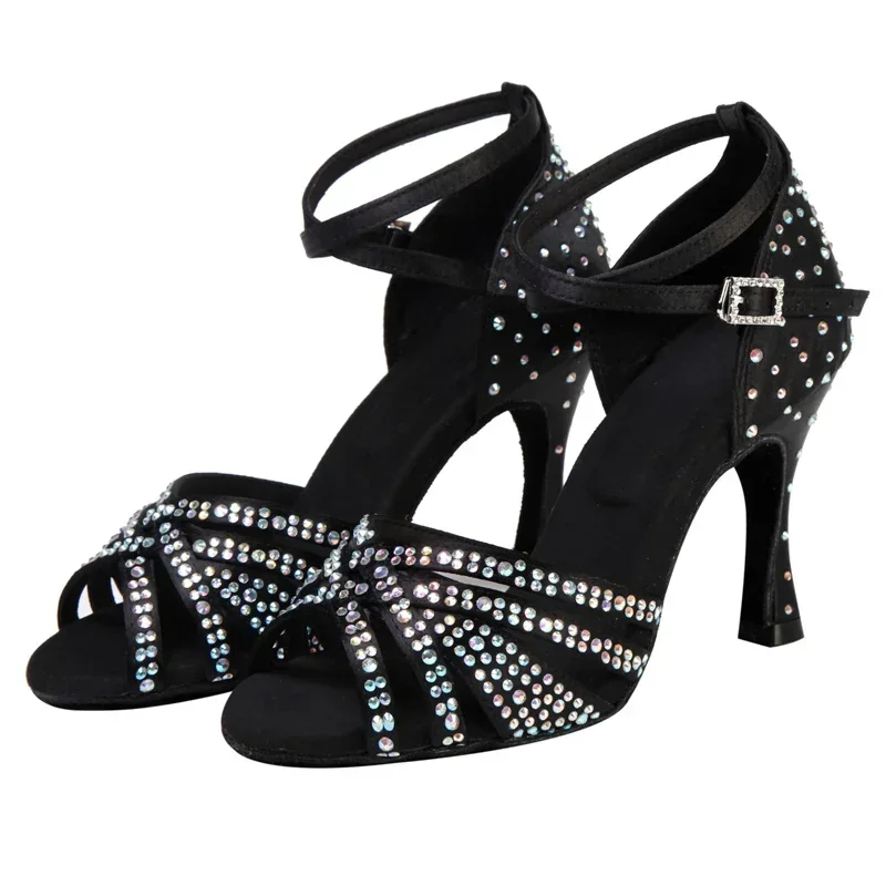 Lateinische Tanzschuhe für erwachsene Frauen mit weicher Sohle und Diamantbesatz, professionelle Tanzschuhe für den Innenbereich, mittlerer Absatz. – Detail 9