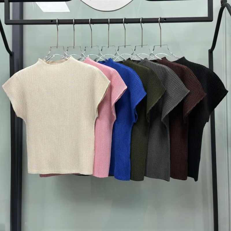 Pleated Bouncy Short Sleeve T-Shirt for Women New Upgraded 3D Craft Fashion Half High Neck Solid Color Elasticity Top Base Shirt