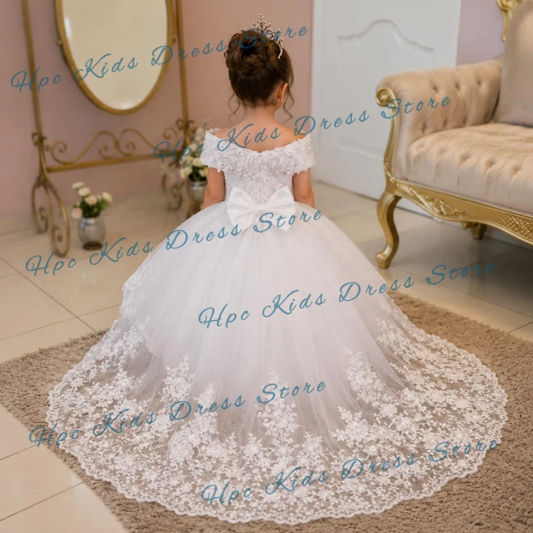 abito-da-damigella-d'onore-bianco-personalizzato-in-pizzo-con-perline-e-strascico-lungo-abito-da-ballo-in-tulle-a-spalle-scoperte-per-compleanno-e-prima-comunione