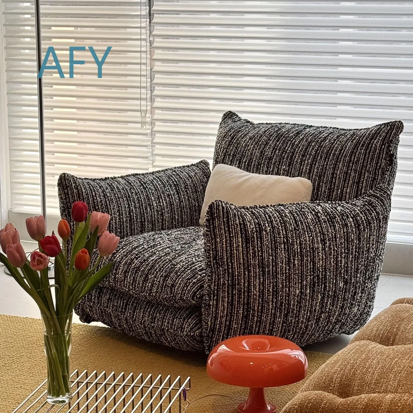 Single Person Designer Sofa for Small Spaces Modern Retro Luxury Lazy Sofa for Living Room Bedroom Study Black Striped