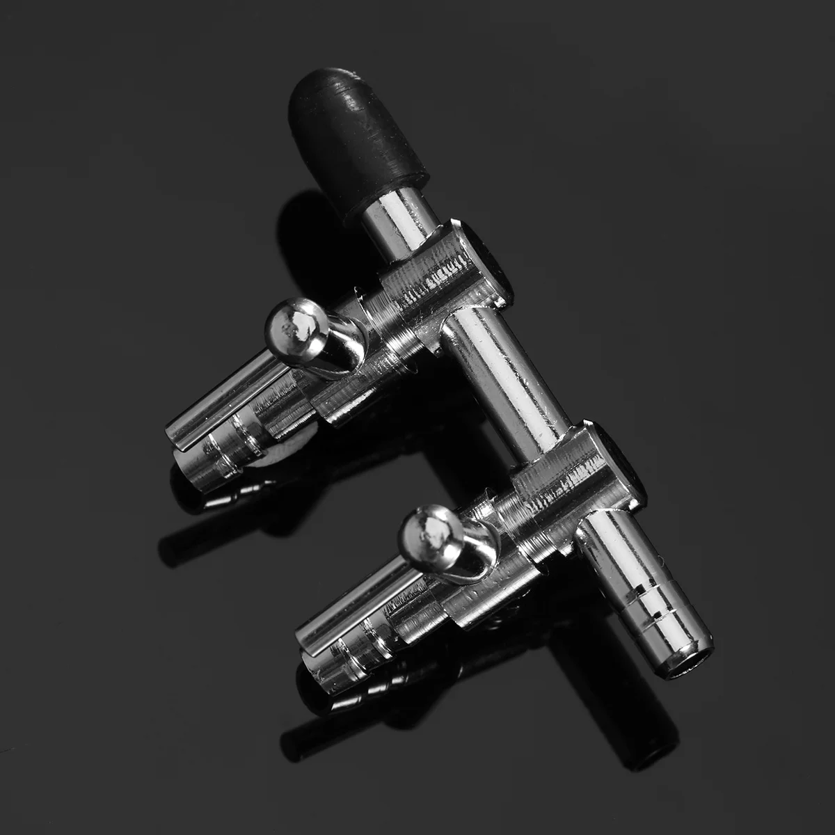 

2 Way Oxygen Tube Distributor Silver Air Pump Flow Lever Control Inline Splitter for Aquarium Aerator Water Flow Valve with 4Mm