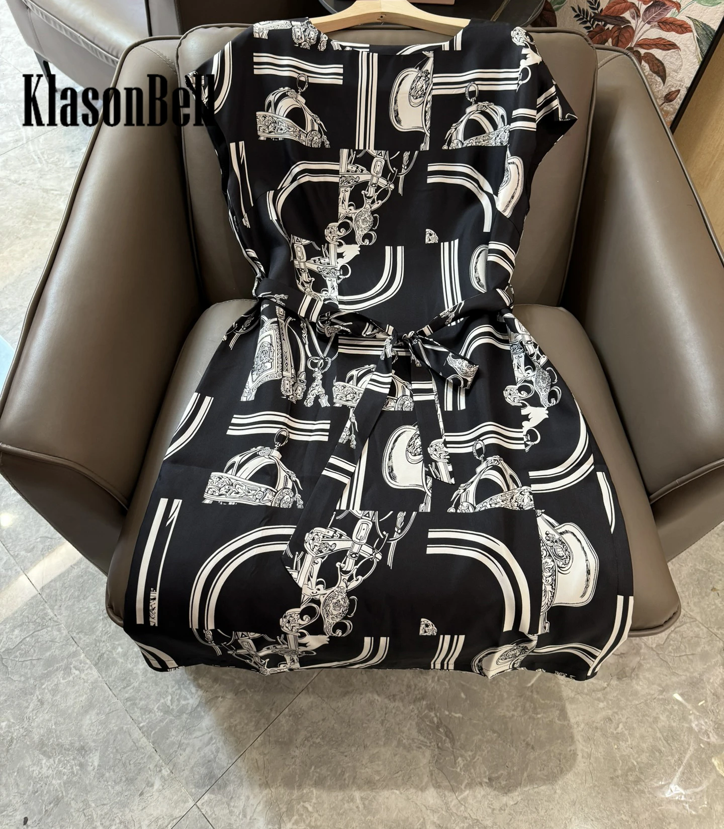 4.18 KlasonBell Temperament 100% Silk Geometric Print Dress Women 2024 New Arrival O-Neck Sleeveless Bowknot Sashes Midi Dress