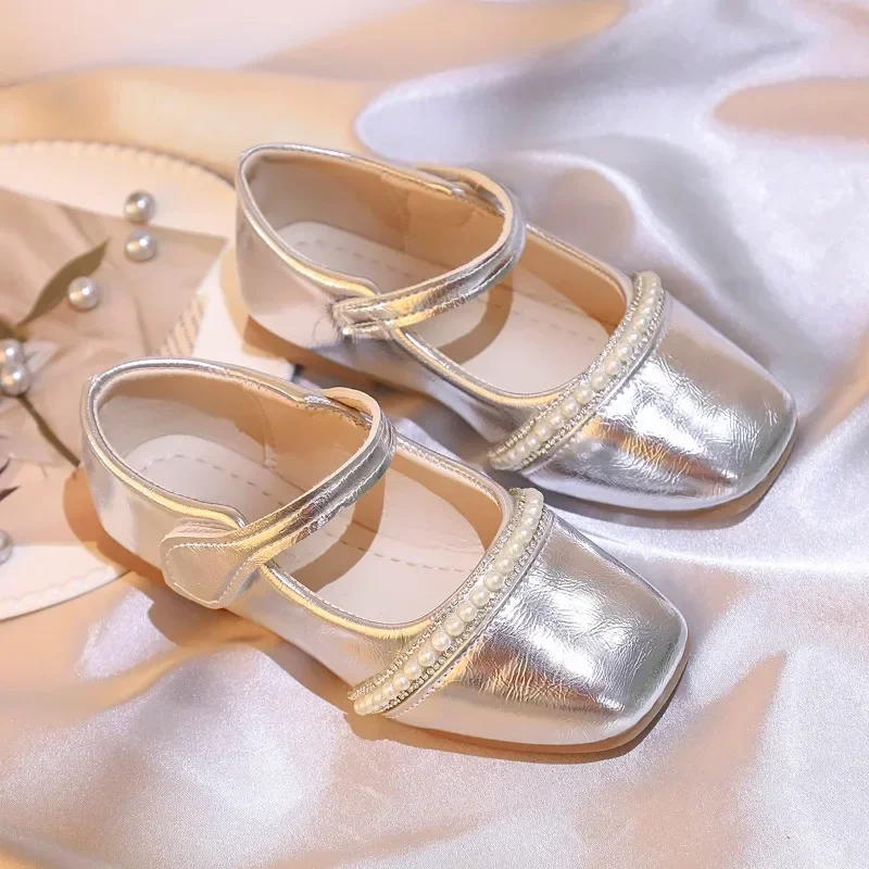 

Children Dance Shoes Elegant Chic for Girls Flat Shoes Square Toes Sweet 2025 New Fashion Kids Leather Shoes Wedding Party Soft