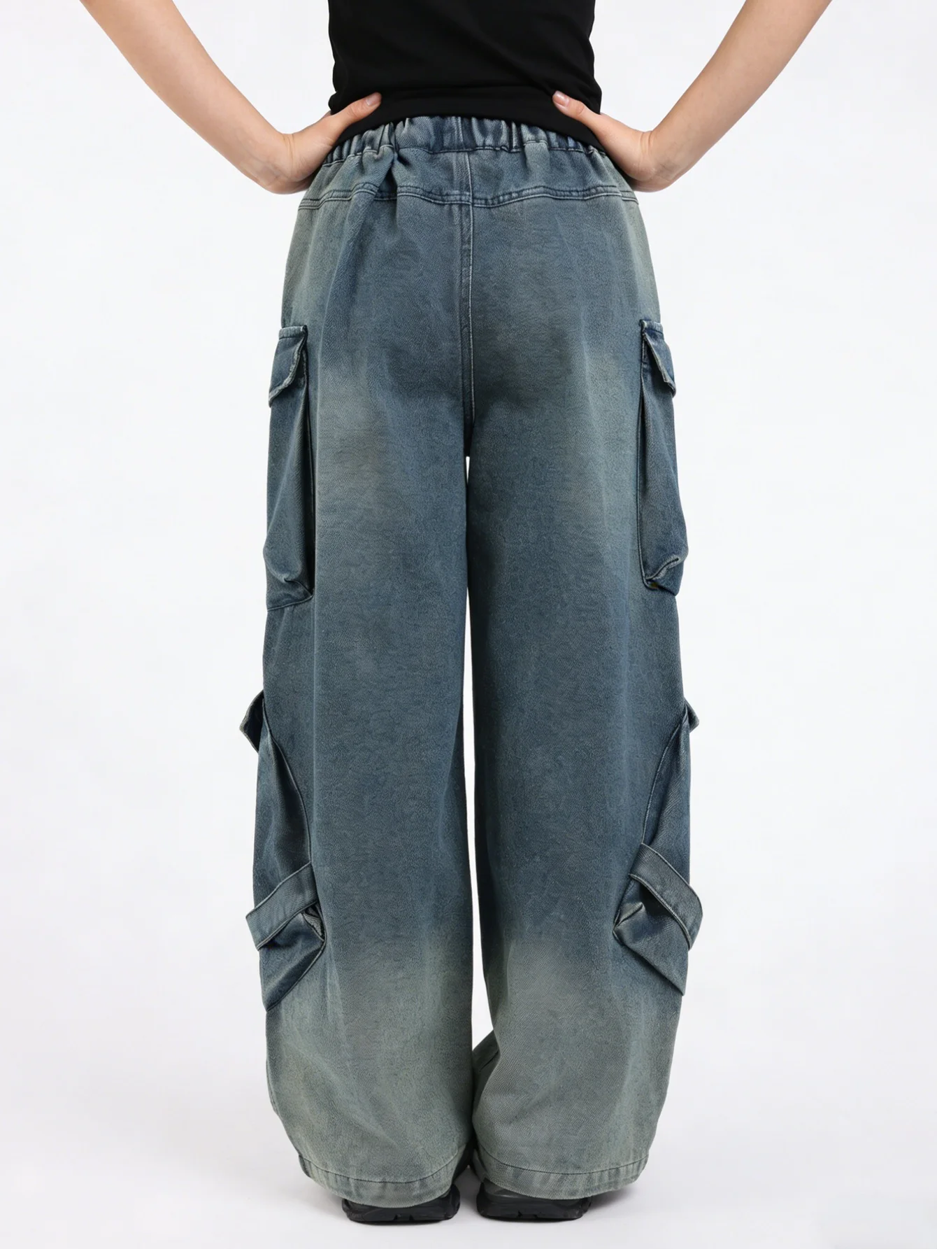 Boys' and teenagers' spring loose-fitting workwear jeans, suitable for daily wear, school, leisure, and outdoor activities