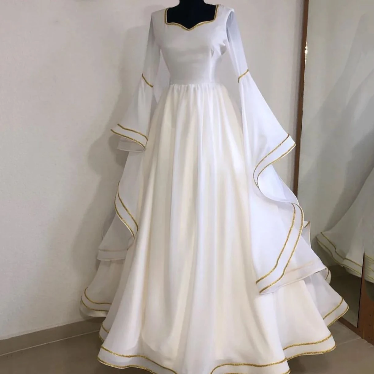 Robes de mariée musulmanes à manches longues A-ligne pour femmes, mariée arabe saoudienne blanche, robe de mariée élégante, fête de Rh, quoi que ce soit, 2023