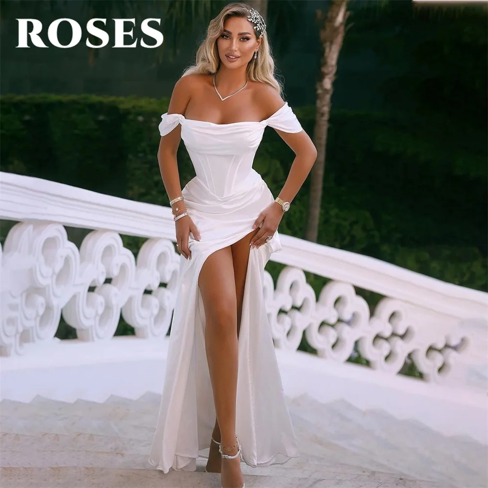 ROSES 화이트 포멀 무도회 원피스, 스트랩리스 트럼펫 새틴 파티 원피스 오프 숄더 플리츠 새틴 하이 사이드 슬릿 이브닝 드레스