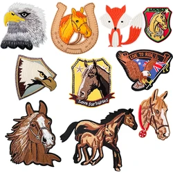 Aquila volpe cavallo modello animale piccolo ricamo Patch abbigliamento zaino cappello buco riparazione decorazione bracciale adesivi colla posteriore