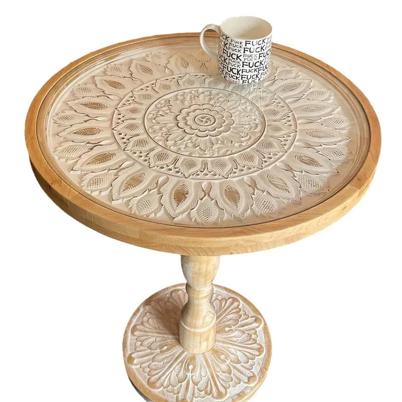 

French retro old small round table coffee table