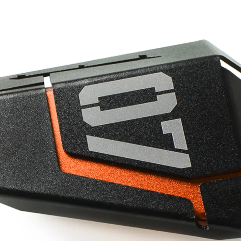 

For Yamaha MT07 MT 07 FZ07 2014 2015 2016 2018 2019 2020 2021 2022 2023 24 Radiator Guard Coolant Recovery Tank Shielding Cover