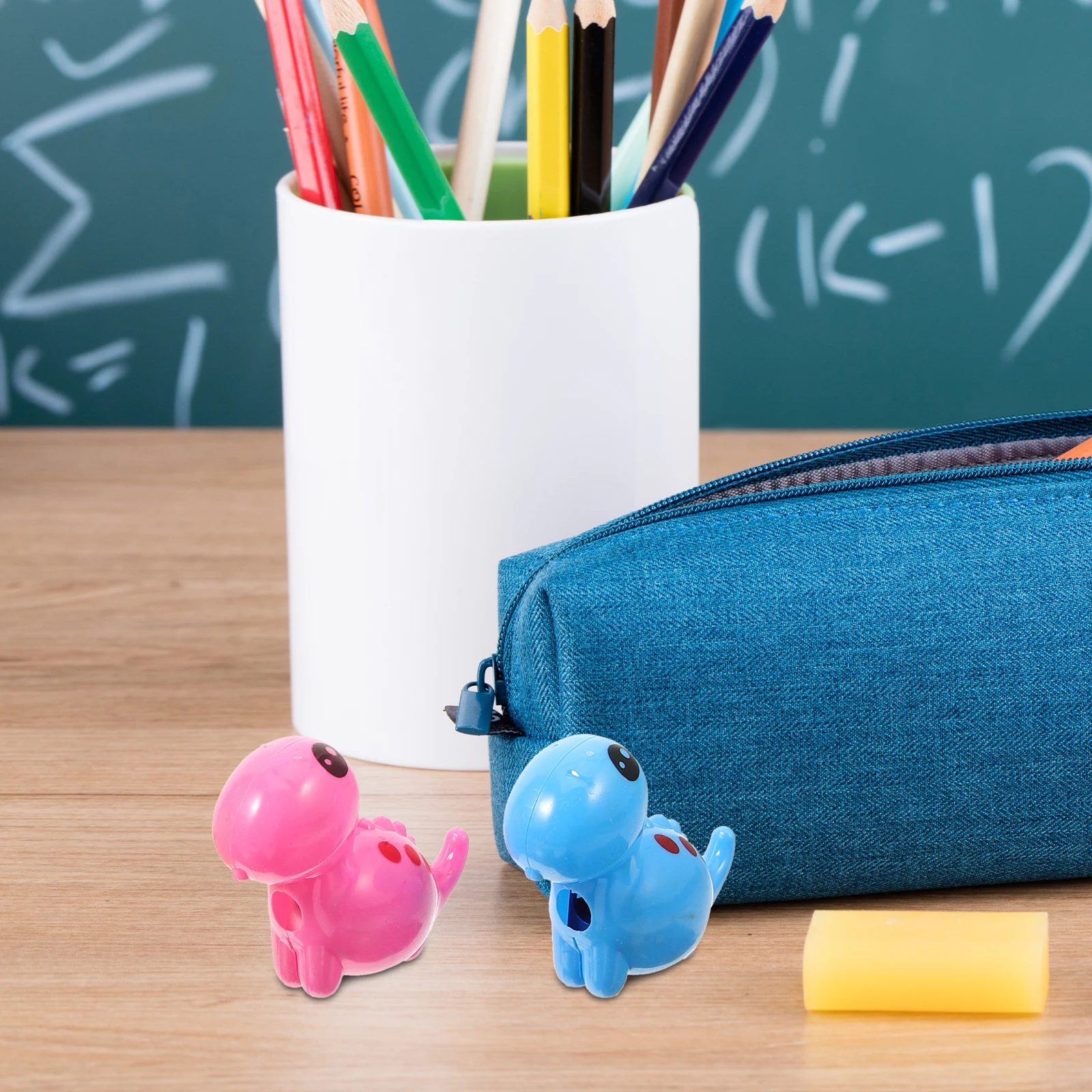 

12 Pcs Dinosaur Pencil Sharpeners Kids School Supplies Manual Crank Small Tool Cartoon Hand Shaking Sharpener Practical