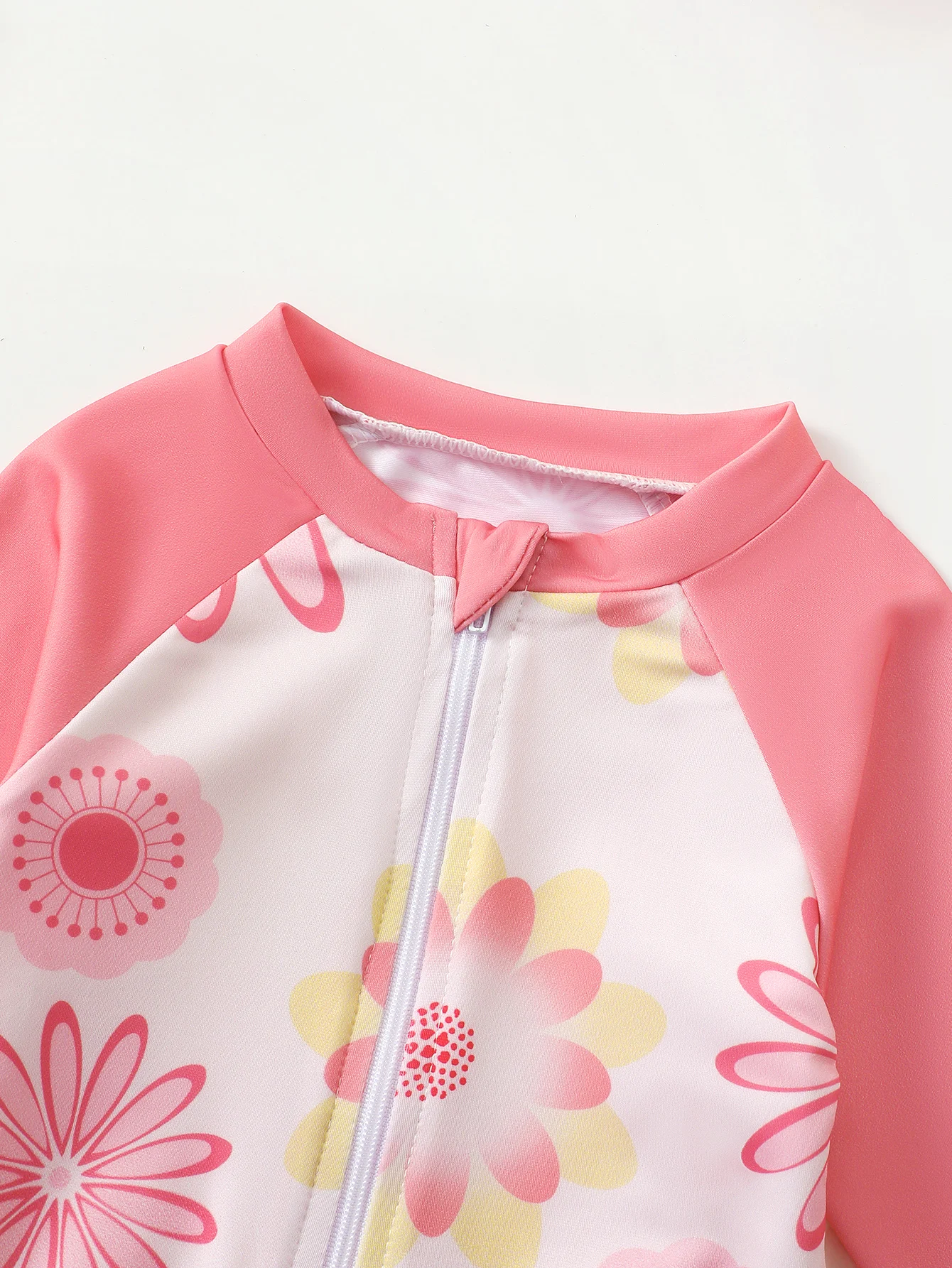 Baby Girl Summer Cute Flower Long Sleeve Onesie Swimsuit with Sun Hat Infant Swimming Suit with UV Protection 3 Baby Girl Summer Cute Flower Long Sleeve Onesie Swimsuit with Sun Hat Infant Swimming Suit with UV Protection 3