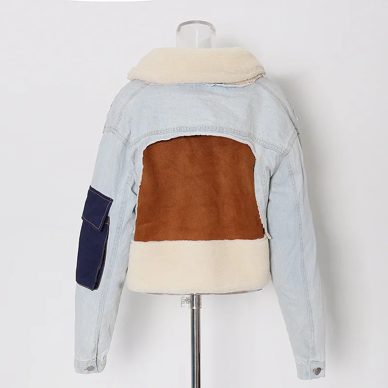 

Design Sense Lamb Wool 2025 New Fashionable Temperament Denim Patchwork Pocket Thickened Loose Jacket Casual Jacket