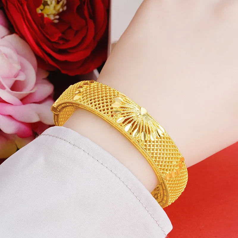 Luxury 24K 9999 Pure Gold real gold Peacock Open Screen Hollow Bracelet Women's Buckle Bracelet