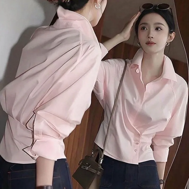 Koszula damska w stylu koreańskim, słodka, różowa, z klapami, krótka, jesienna, nowa moda, marszczona w talii, luźna bluzka.
