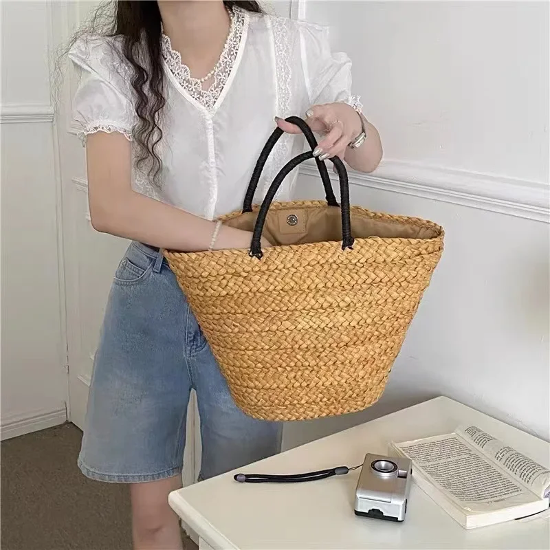 New Fashion Handheld Vegetable Basket Bag Leisure Vacation Underarm Shoulder Bag Retro Style Handwoven Tote Bag for Women