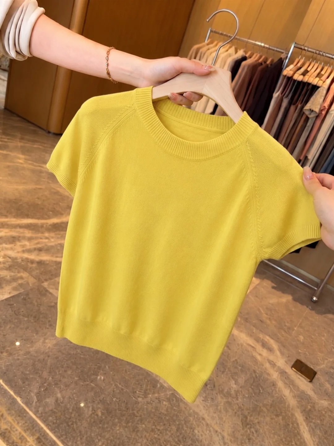 Minimalist Style Ice Silk Knitted Short Sleeve round Neck Top Slimming Commute Personality Summer Fashion Women's Silk Shirt