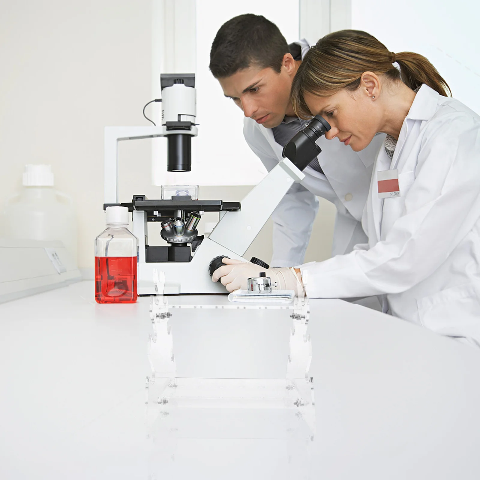 

Portable Laboratory Pipette Holder Glass Trapezoidal Design Space Saving Pipette Stand for Multiple Pipettes Lab Tube Drying