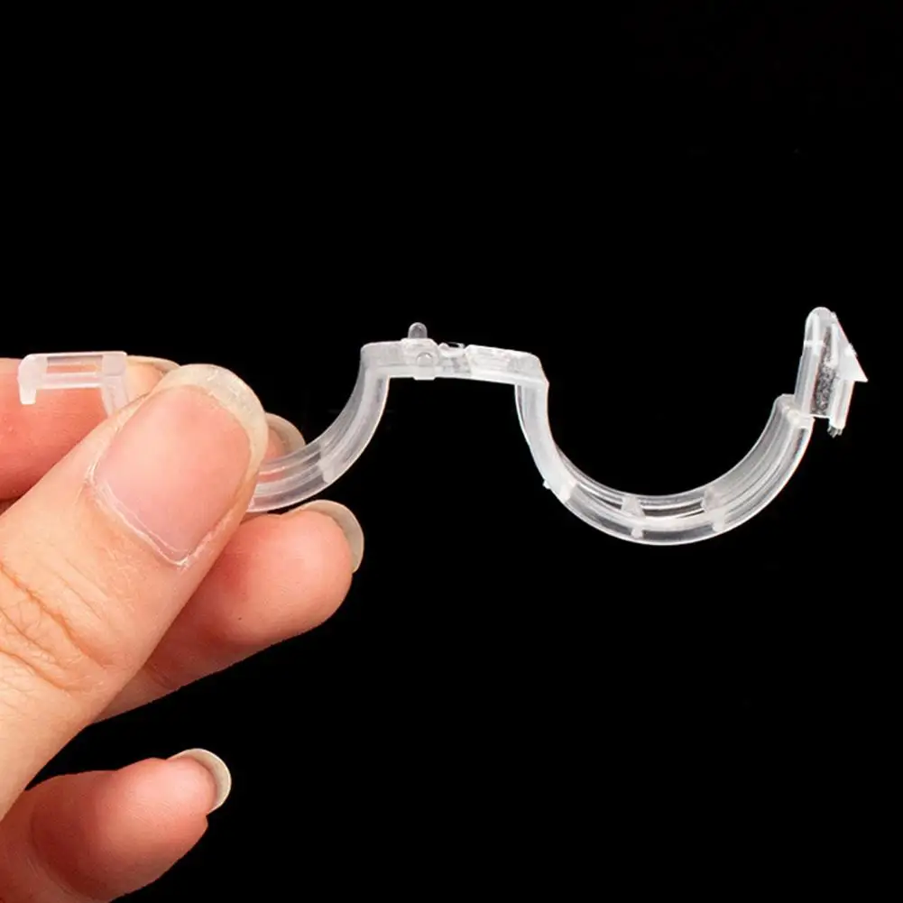 Hollow Carving Design Plant Clip Plant Clip for Climbing Plants 100/200/300pcs Plastic Plant Support Clips Garden for Climbing