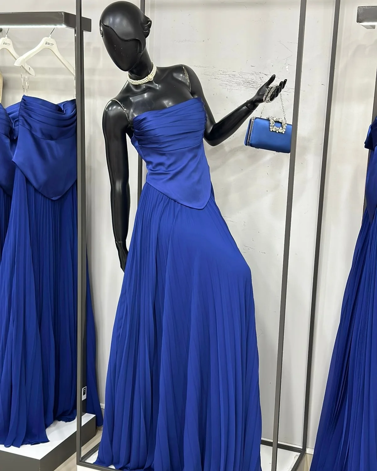 Elegant Real Image Royal Blue Long Formal Dresses Satin Top And Pleated Chiffon Skirts Women Party Dress