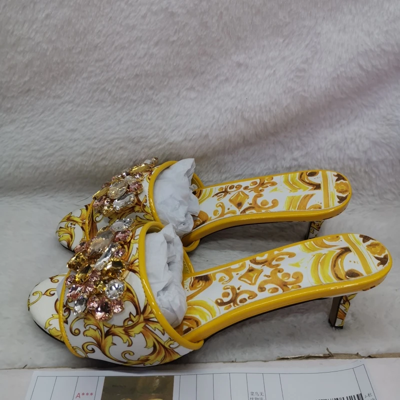 Yellow Prints Stiletto Slippers for Women Rhinestone Open Toe Summer Shoes Med Heels Bohemian Vacation Party Crystal Shoes