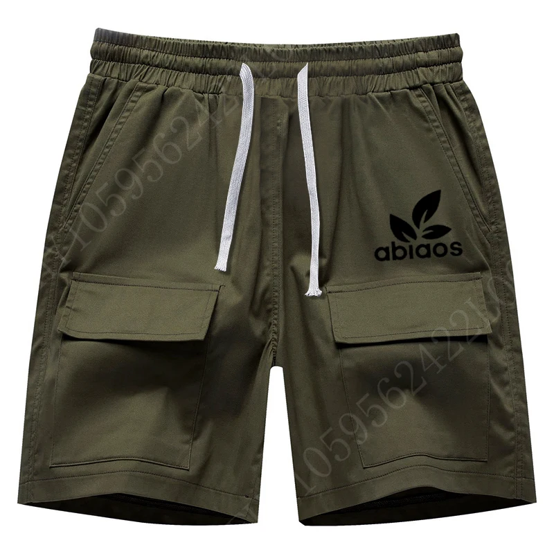 Sommer neue Herren-Trendshorts mit mehreren Taschen. Hochwertige, bedruckte, lässige Cargo-Shorts. Modische Outdoor-Sport-Jogging-Shorts
