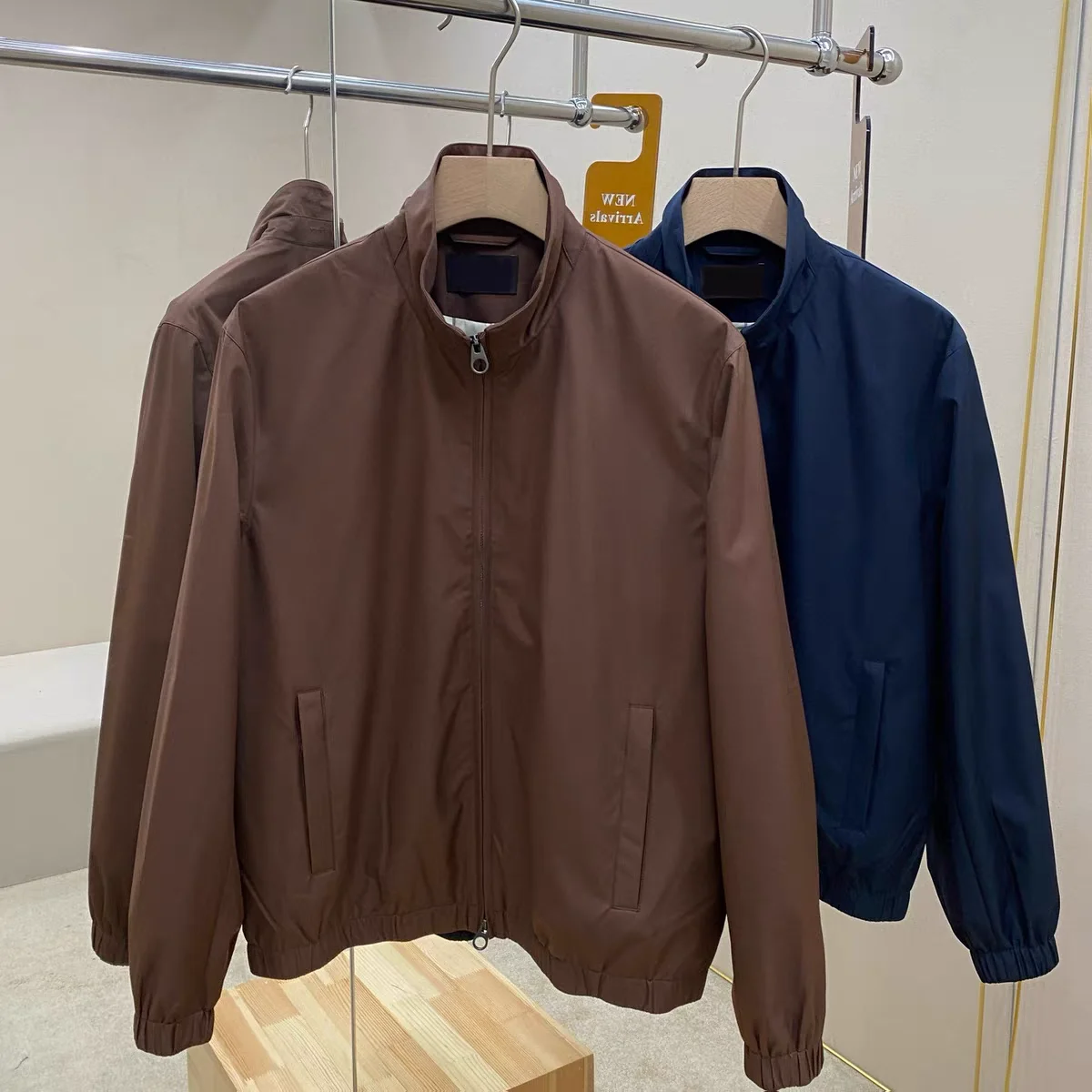 

LP Italian Windproof Waterproof Business Casual Simple Jacket