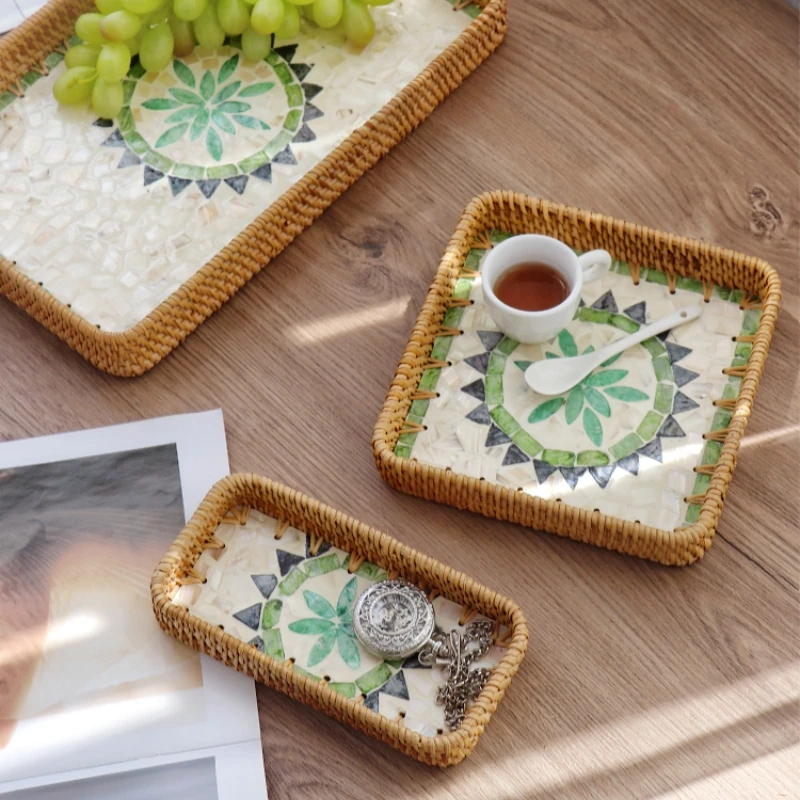 Asian Handmade Rattan Shell Tray Decorative Dining Accessory Fruit Serving Plate Home Snack Storage Tray for Living Room