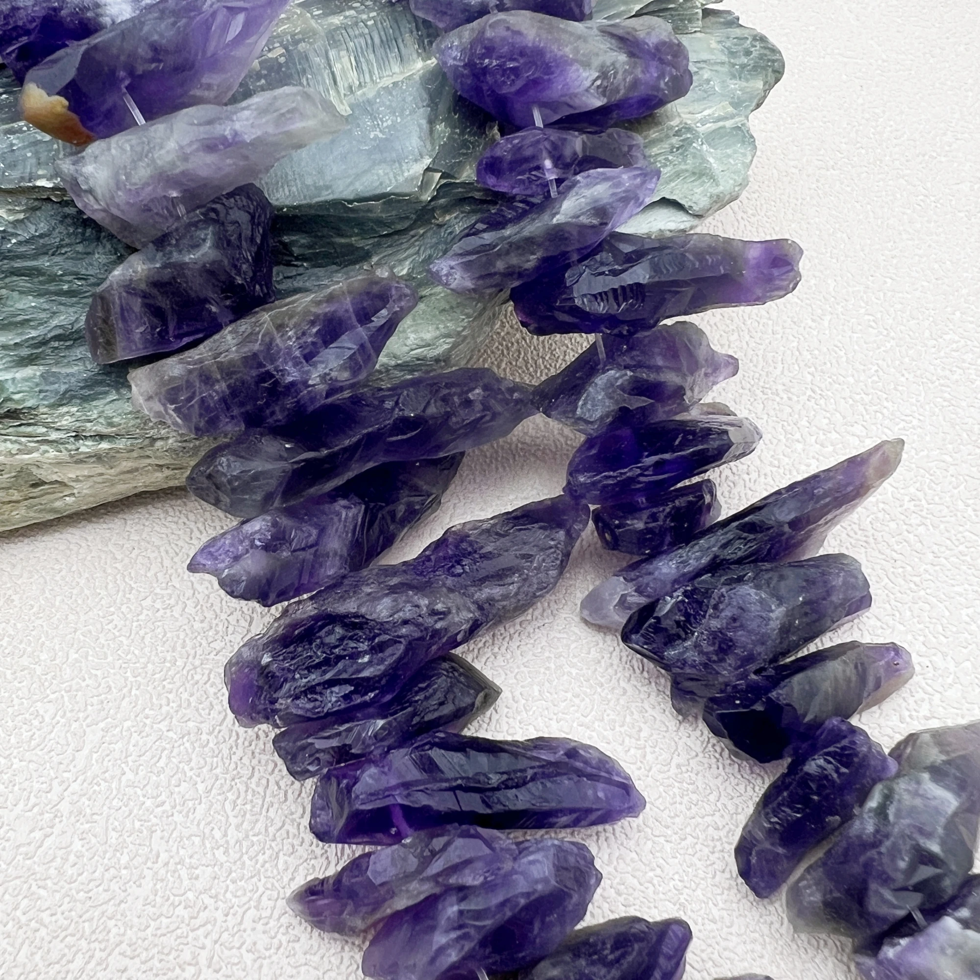 

Rough Natural Amethysts Raw Stick Nugget Beads For DIY Jewelry Making