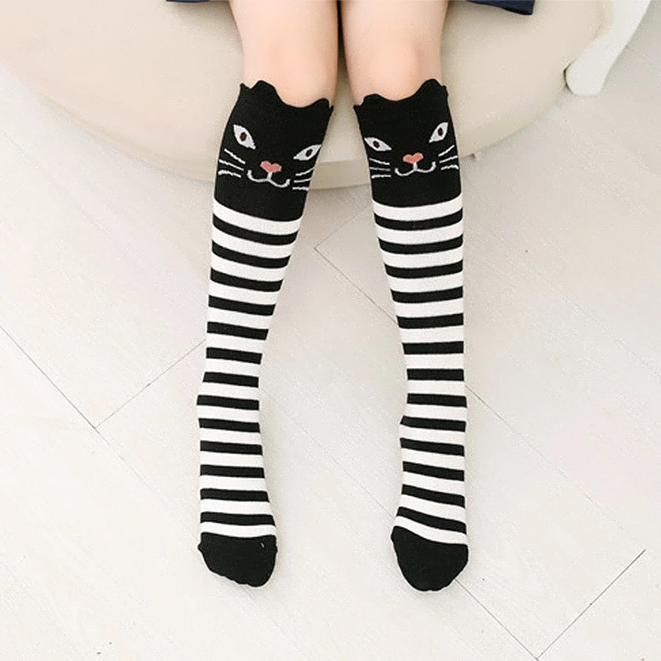 2 Pairs of Cute Little Cat Striped Knee-High Socks for Girls, Soft and Comfortable Over-The-Knee Calf Socks for Casual Daily Life