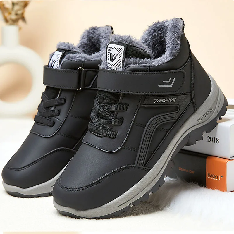 Winter Women’s High-top Warm Shoes Lightweight Soft Comfortable Flat Shoes Plugging Thickening Versatile Non-slip Shoes