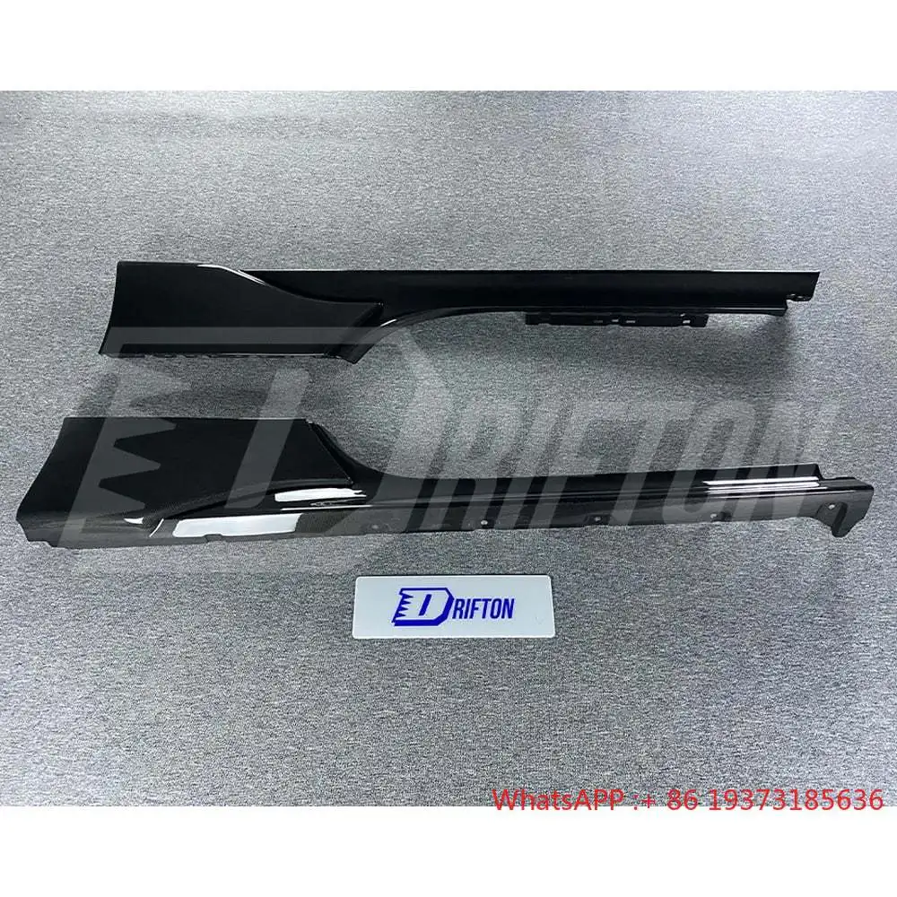 SF90 Full Dry Carbon Fiber Replace OEM Style Side Skirts for Ferrari SF90 Body Kit