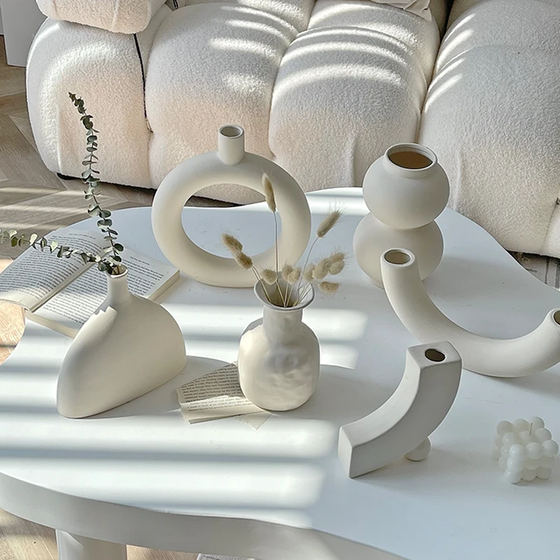 

Plain embryo ceramic vase ornament living room light luxury high-end props soft decoration