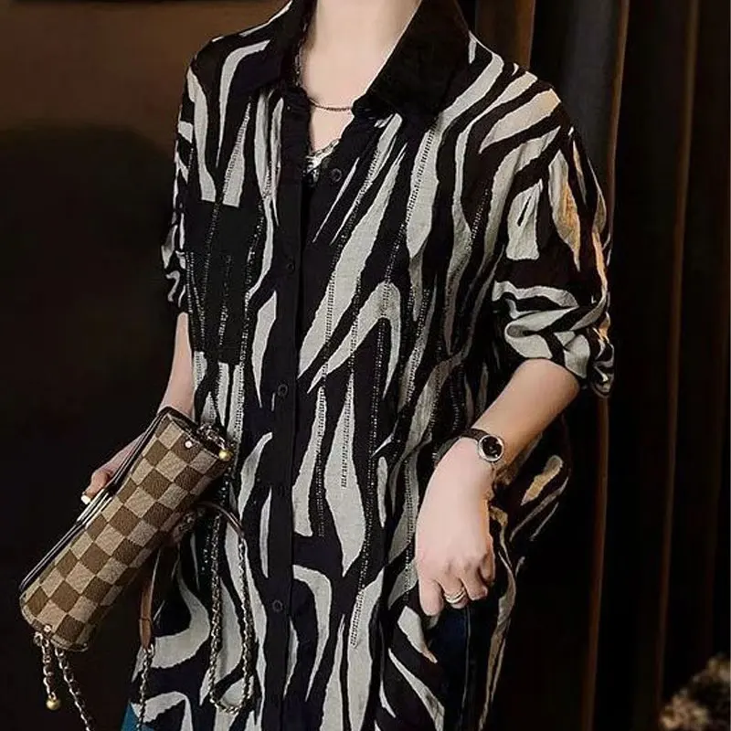 Office Lady Fashion Diamonds Vintage Printed Shirt Female Single-breasted Spring Autumn Korean Spliced Polo-Neck Midi Blouse New