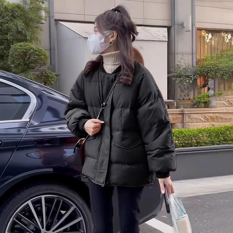 

Women's Winter 2025 Fashion Puffer Jacket Loose Fit Baseball Collar Down Coat Thick Warm Casual Outerwear