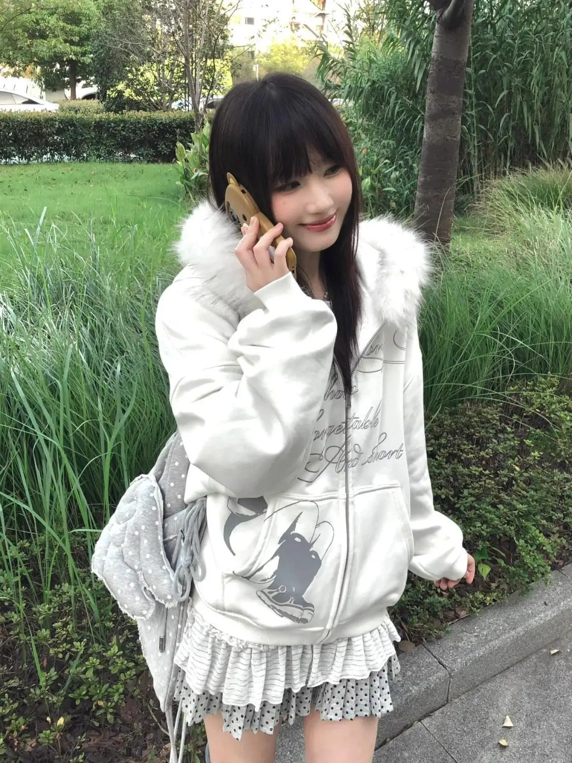ホワイトY2Kコート レディース 冬服 かわいい レタープリ - Street Fashion Zip Up Hoodie のレビューと価格