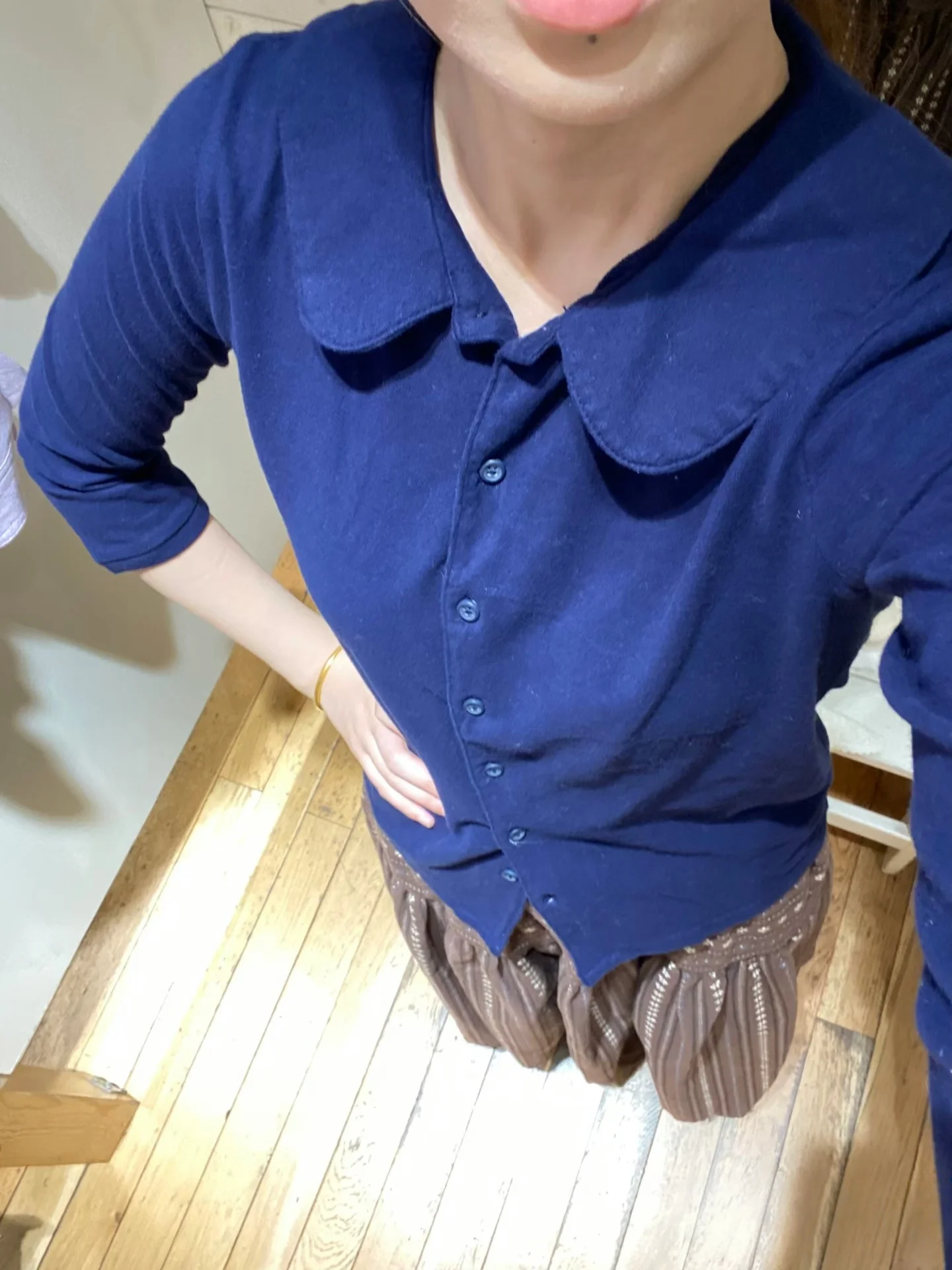 

Slim Fit Pure Cotton Long Sve Button up irt for Women in Royal Blue Doll Collar Versatile Faionable Ladies irt