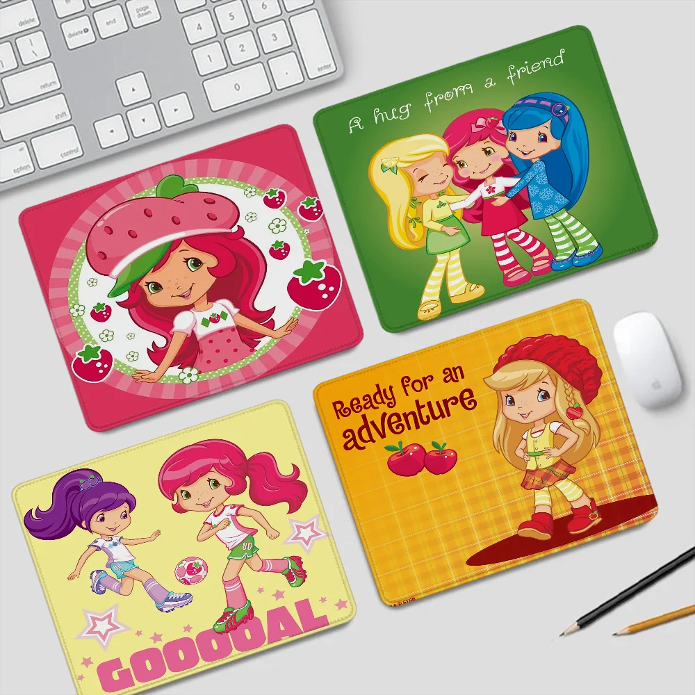 

Anime Mouse Pad Desk Gadgets S-Strawberry Shortcakes Offices Accessories Mousepad Gamer Computer Desk Mat Gaming Mats Office Rug