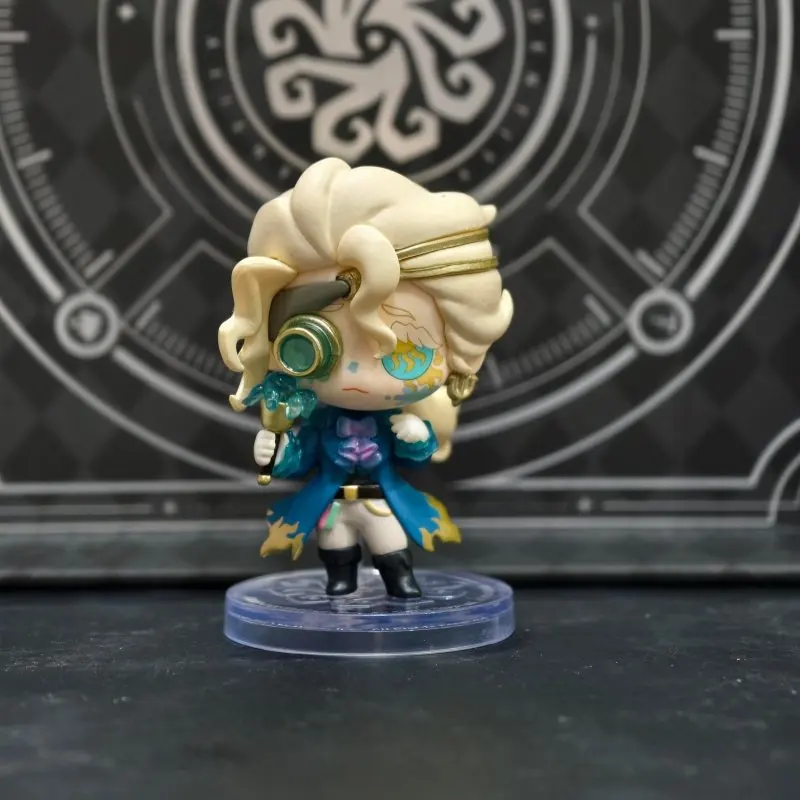 

Identity V 7th Anniversary “Under Truth” Blind Box - Gambler Under Spotlight Collectible Figure Anniversary Exclusive Desktop