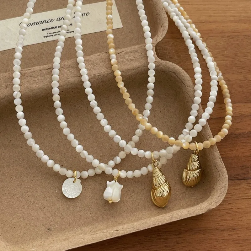 Minar Hot Sale Multiple Natural Stone Flower Round Thread Trumpet Shell Pendant Necklaces for Women Copper Chain Strand Chokers