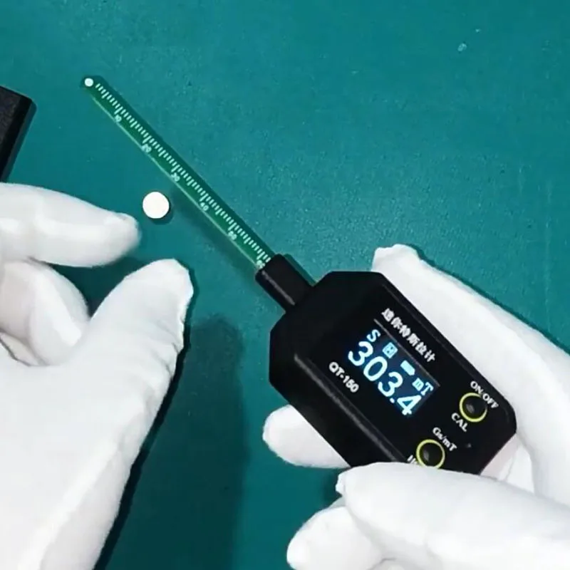 

Mini Digital Gaussmeter Magnetic Field Meter Portable Handheld Device for Magnetic Induction Polarity Detection