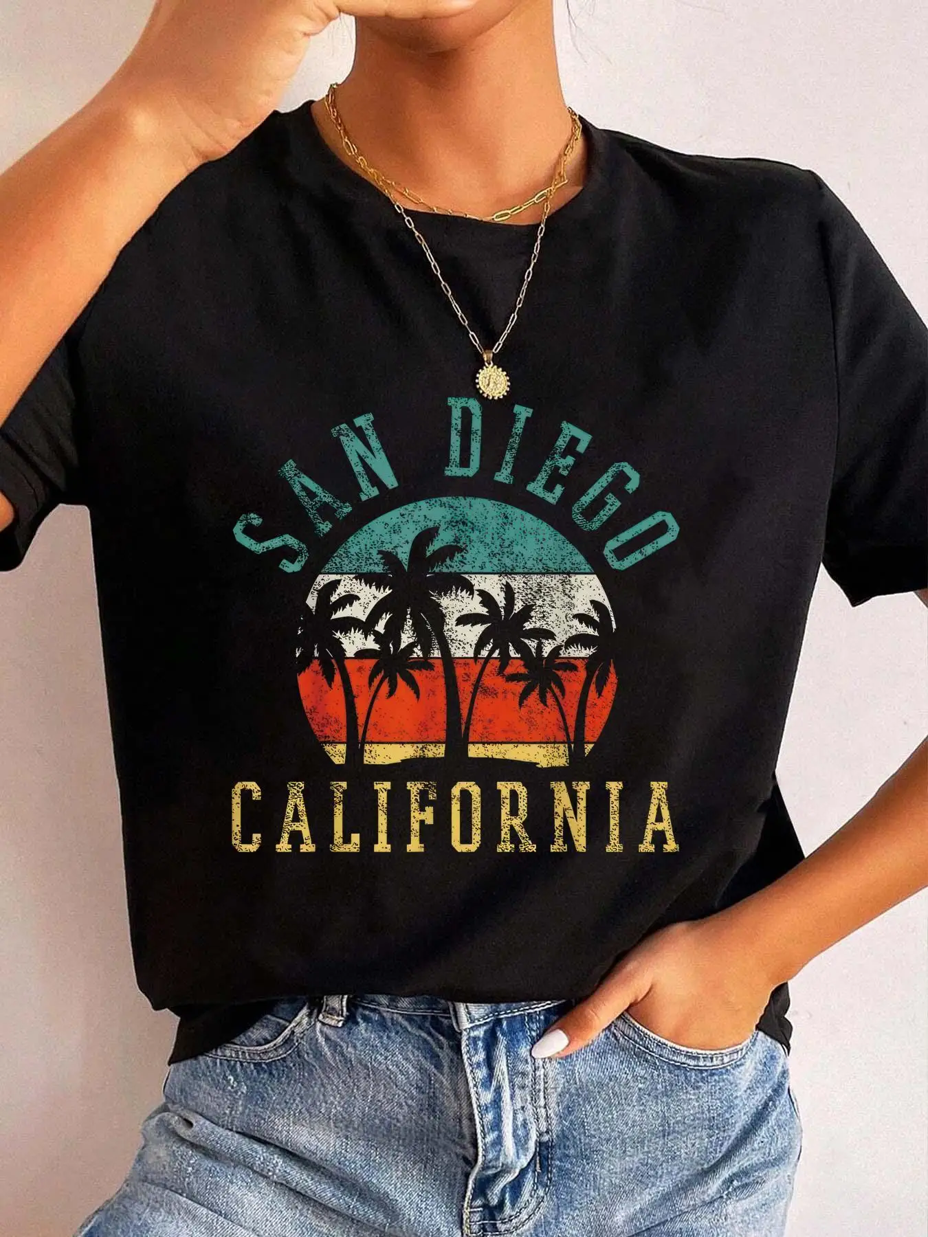 San Diego California Palm Tree Sunset Graphic Tee for Women Casual Polyester Crew Neck Short Sleeve Summer Beach Vibe Tshirt